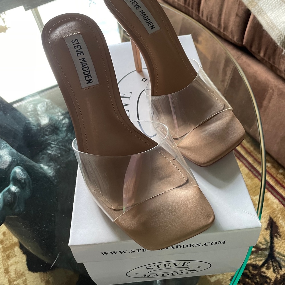 Steve Madden “signal” heels